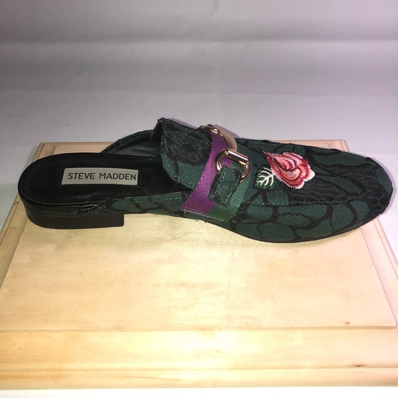 3/$30 Steve Madden size 6 sandals - Picture 5 of 6